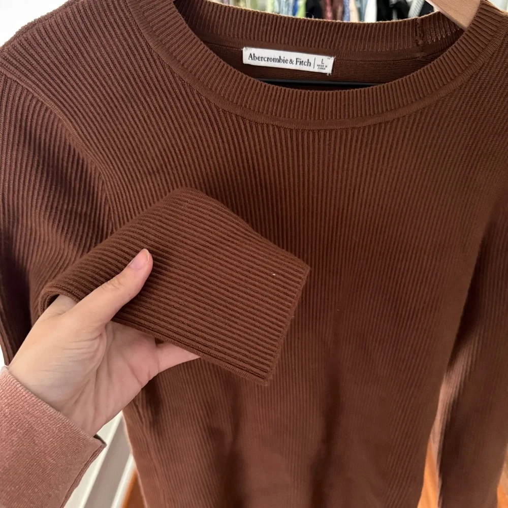 Abercrombie and Fitch Long Sleeve Ottoman Thick Knit - Picture 4 of 6